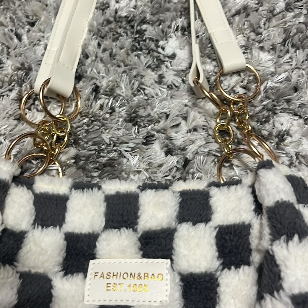 Fashion Bug Black and White Checkered Women's Bag - Picture 5 of 10